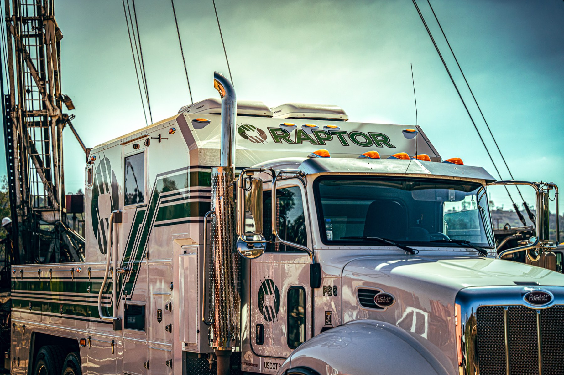 Raptor Wireline truck at the rig